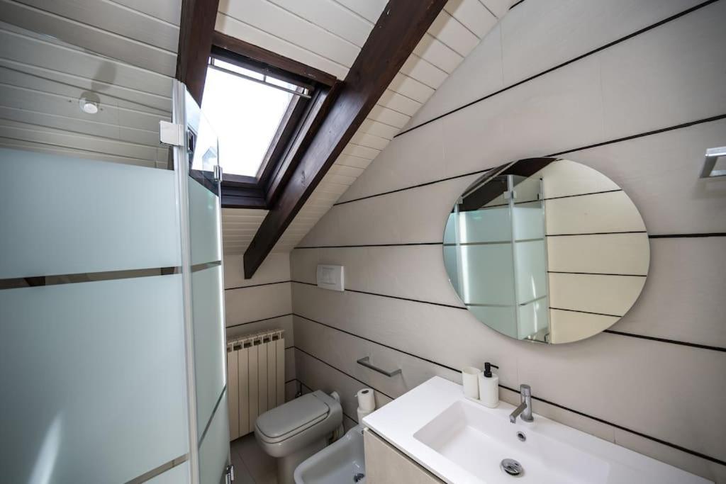 Wonderfull Two Floors Apartment Navigli ミラノ エクステリア 写真