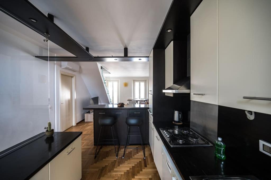 Wonderfull Two Floors Apartment Navigli ミラノ エクステリア 写真
