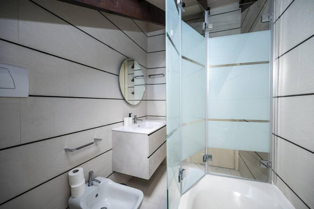 Wonderfull Two Floors Apartment Navigli ミラノ エクステリア 写真