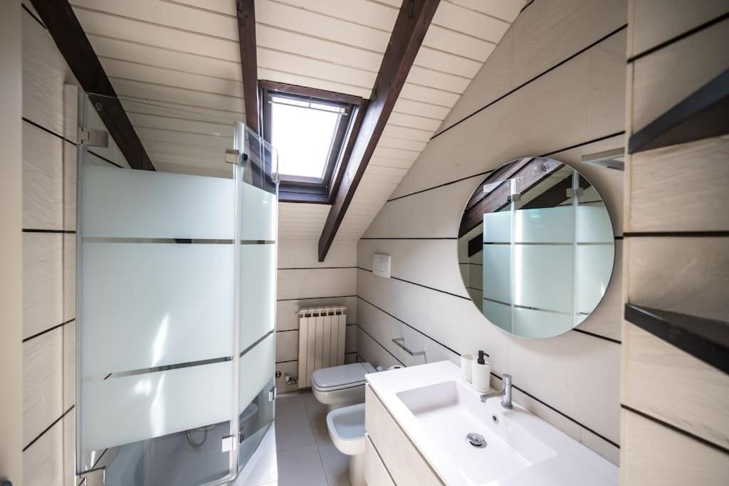 Wonderfull Two Floors Apartment Navigli ミラノ エクステリア 写真